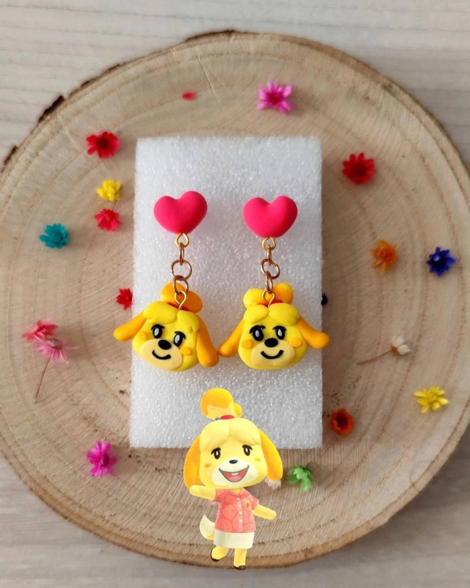 Isabelle Pendientes Animal Crossing 